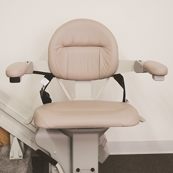 Elite-IndoorCurve-larger-seat